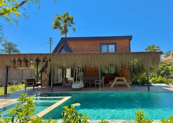 With Hot Pool In * מרמריס