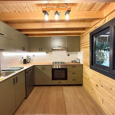 With Hot Pool In Willa Marmaris