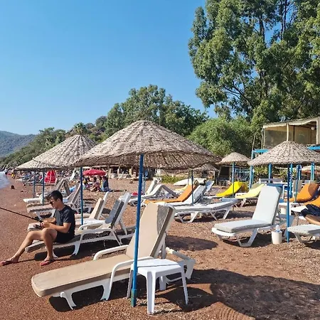 וילה With Hot Pool In