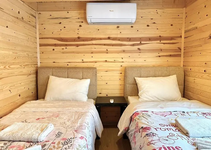 ヴィラ With Hot Pool In