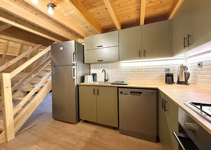 ヴィラ With Hot Pool In *