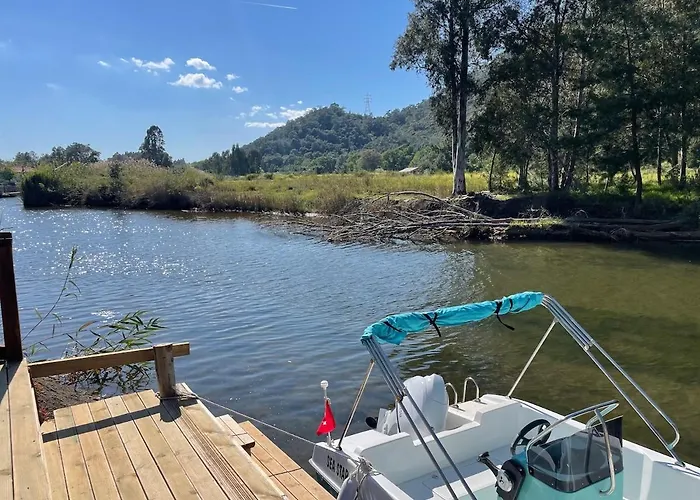 With Hot Pool In マルマリス