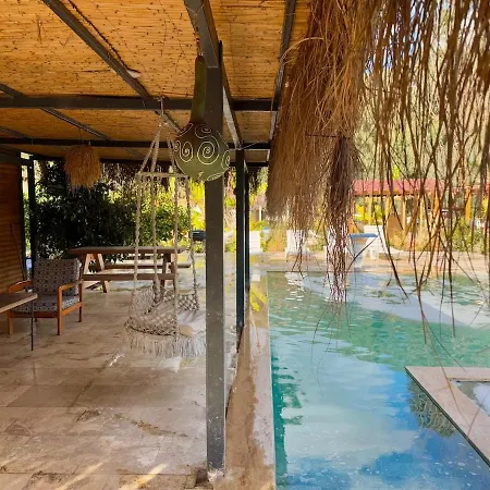 Villa With Hot Pool In